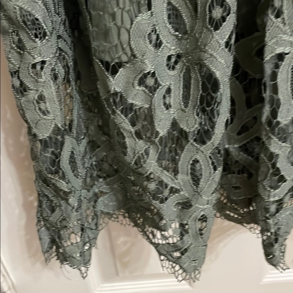 Cocktail Dress, Sleeves
Military green
Size M - Picture 8 of 14